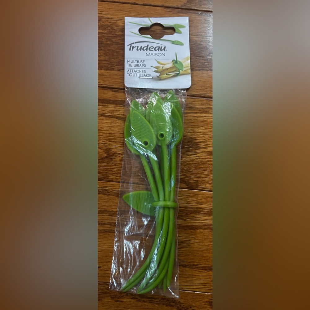 Green Multiuse Tie Wraps - Pack